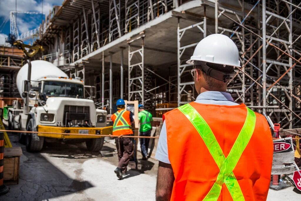 Benefits of Working with a Local Daytona Beach Concrete Company